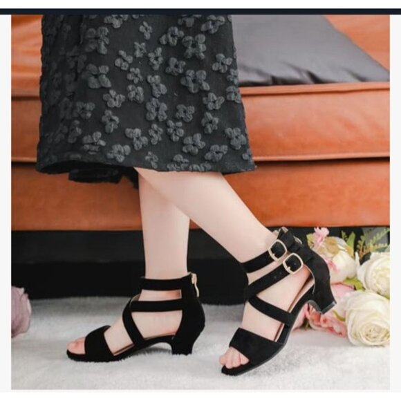 Girls Sz 13 Little Kid Black High Heel Sandals Cross Strap Wedding Party Church - Picture 14 of 14